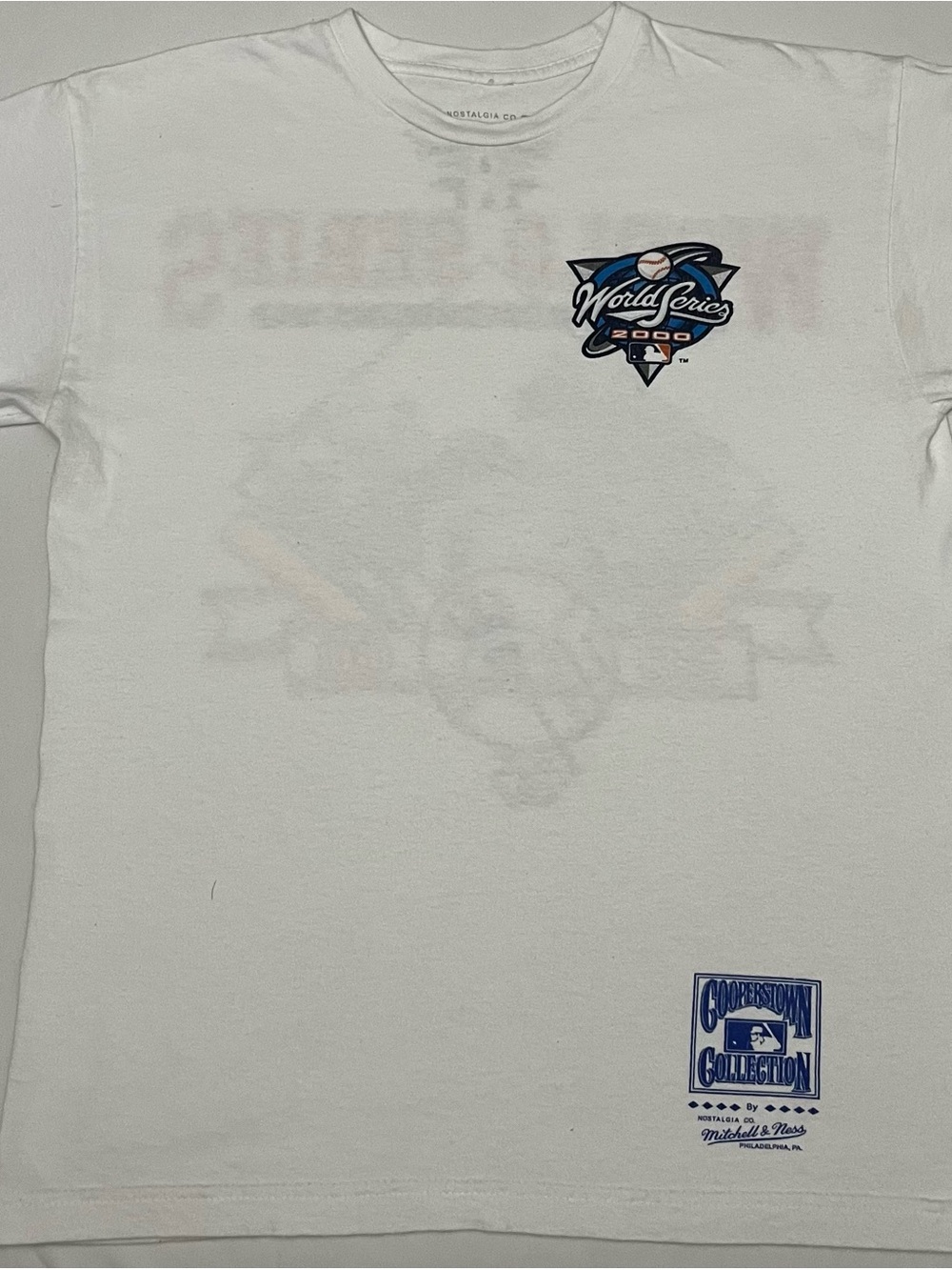 Mitchell & Ness White World Series 2000 Graphic Tee